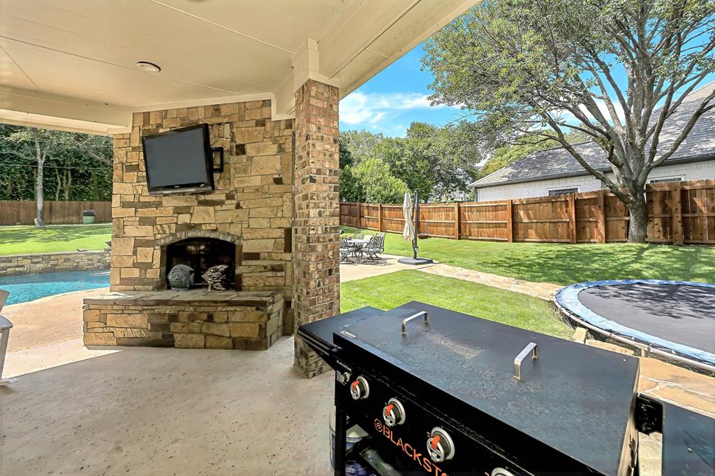 Fort Worth, Texas, 76179, United States, 4 Bedrooms Bedrooms, ,4 BathroomsBathrooms,Residential,For Sale,1915510