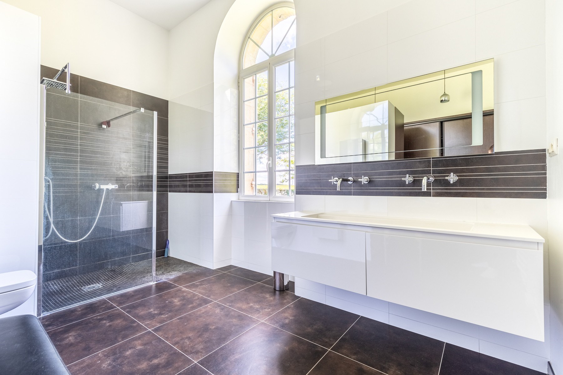  STUNNING COUNTRYSIDE PROPERTY - 30MN FROM BORDEAUX - SWIMMING POOL - GARAGES - … - 物件實景
