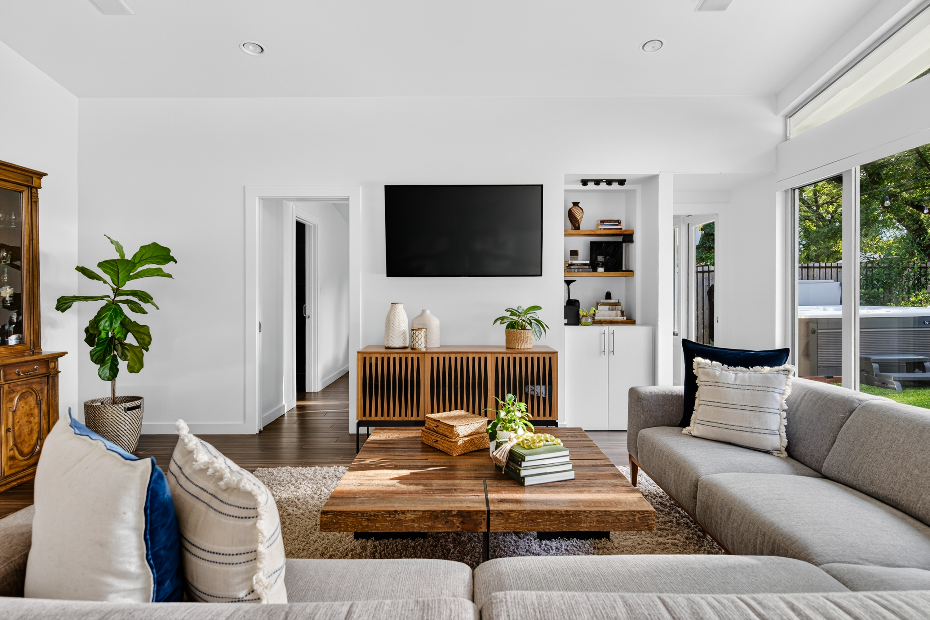  412 Ridgewood Rd, West Lake Hills - 物件實景