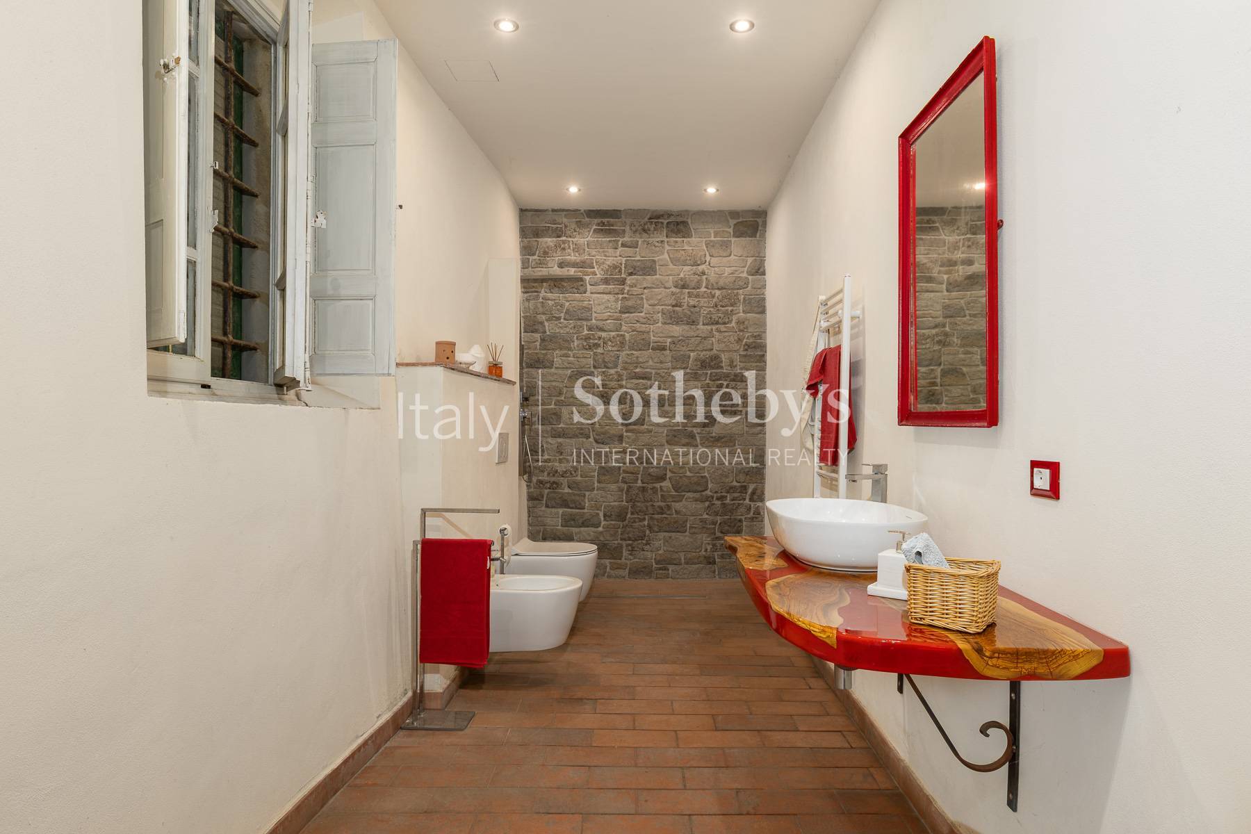  Charming estate among vineyards and history - 物件實景