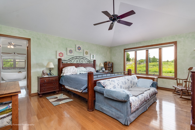 Algonquin, Illinois, 60102, United States, 4 Bedrooms Bedrooms, ,Residential,For Sale,1978319