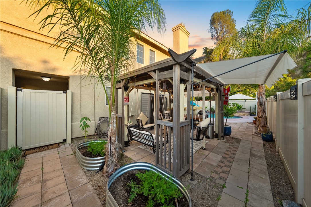 Temecula, California, 92592, United States, 3 Bedrooms Bedrooms, ,3 BathroomsBathrooms,Residential,For Sale,1927855