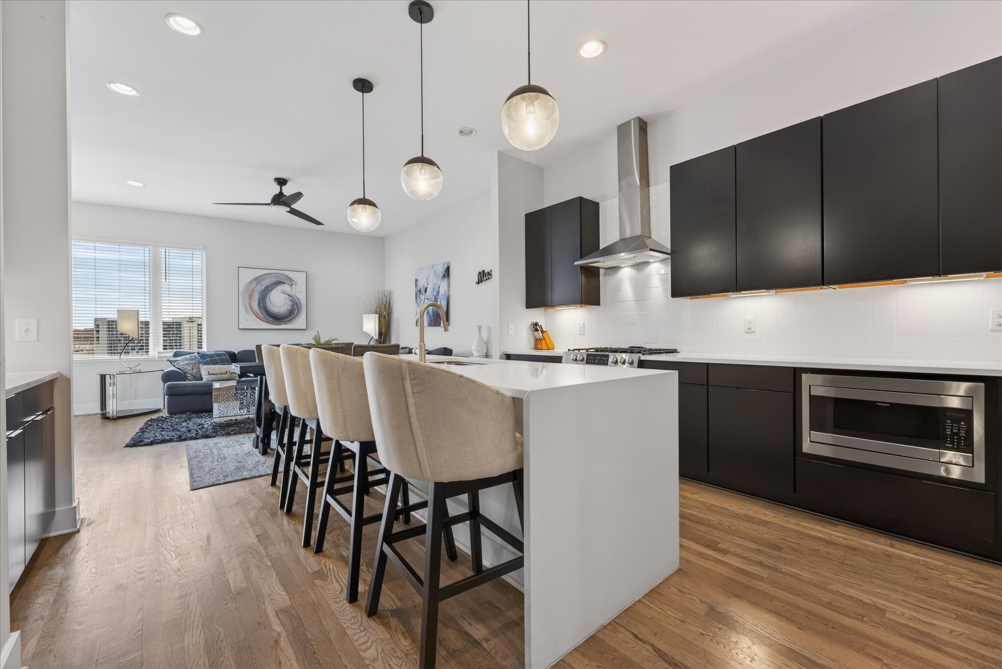 Nashville, Tennessee, 37209, United States, 4 Bedrooms Bedrooms, ,4 BathroomsBathrooms,Residential,For Sale,2005677