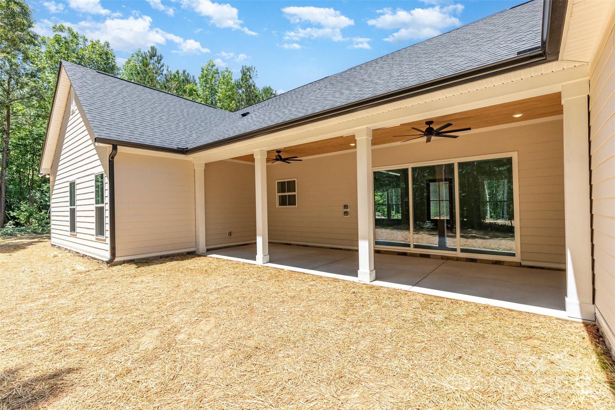Monroe, North Carolina, 28112, United States, 3 Bedrooms Bedrooms, ,2 BathroomsBathrooms,Residential,For Sale,1891310