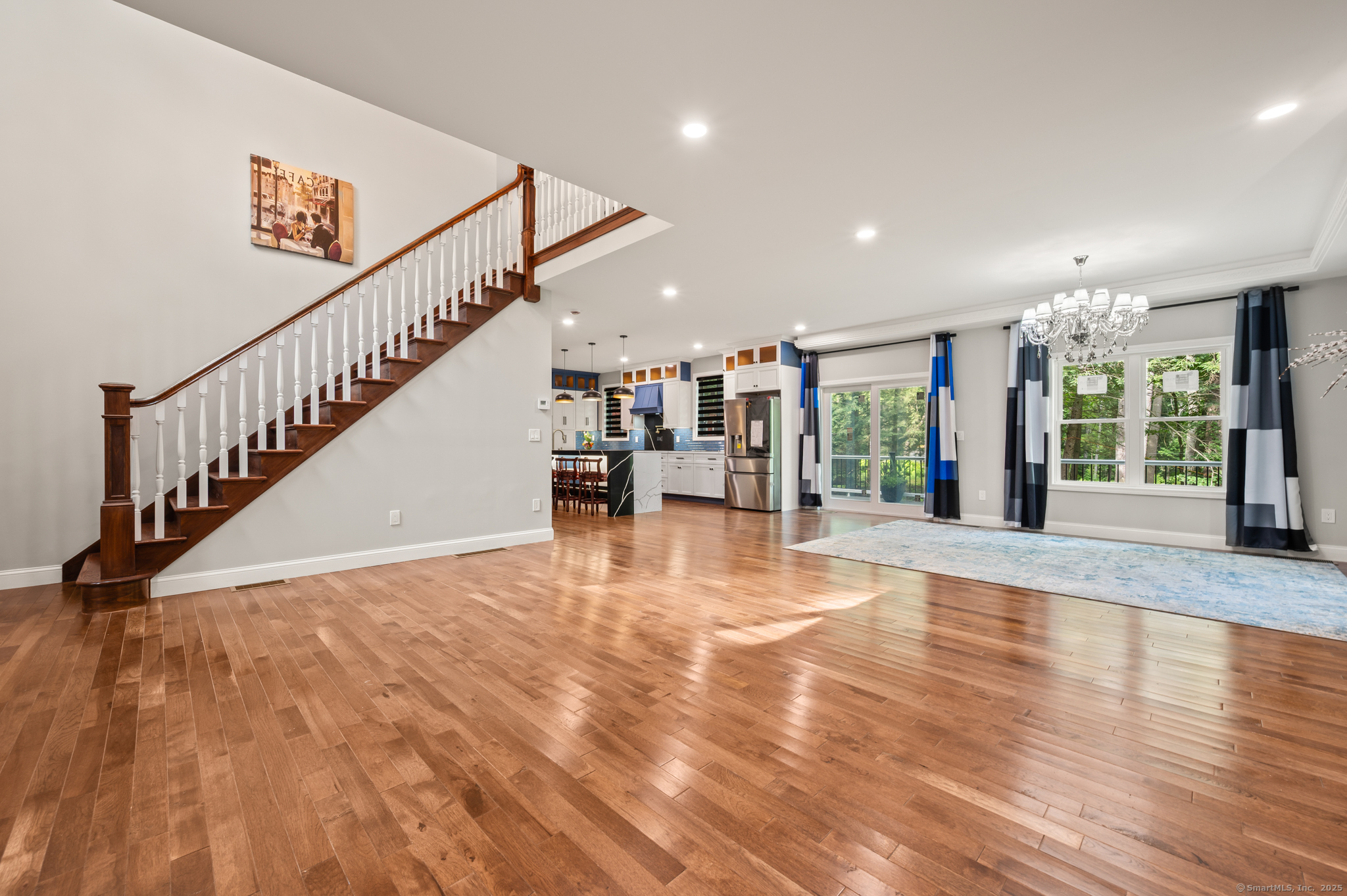Simsbury, Connecticut, 06092, United States, 4 Bedrooms Bedrooms, ,3 BathroomsBathrooms,Residential,For Sale,1872405