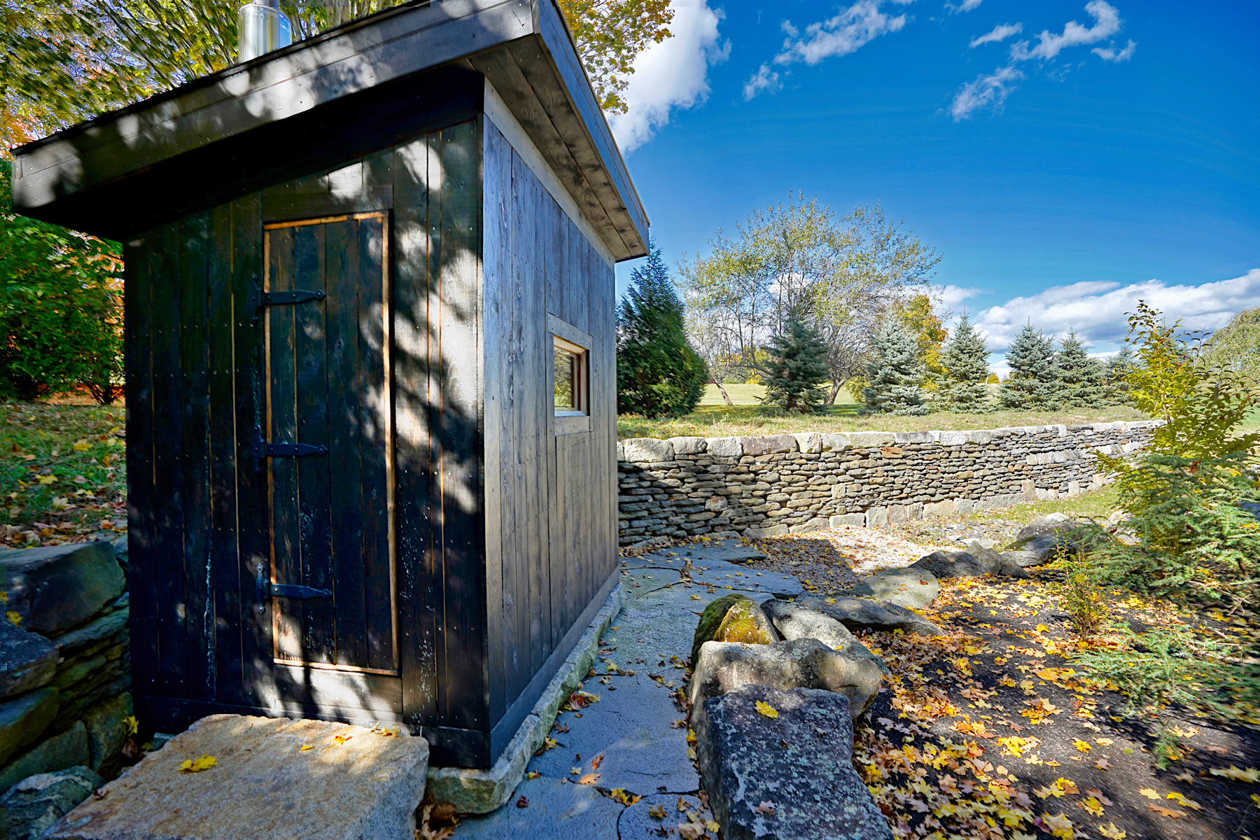  163 Winnicutt Road, Stratham NH - 物件實景
