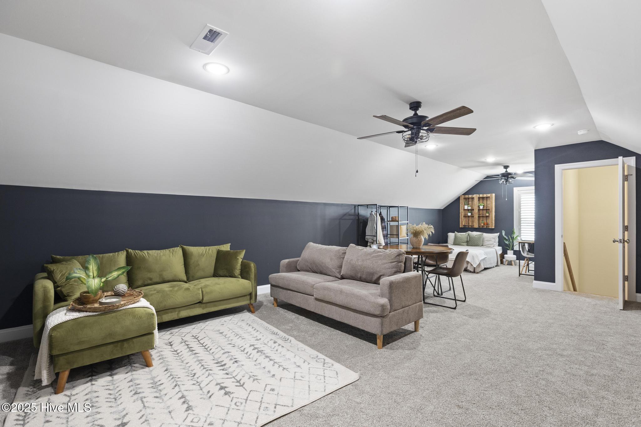 Hampstead, North Carolina, 28443, United States, 5 Bedrooms Bedrooms, ,4 BathroomsBathrooms,Residential,For Sale,1972632