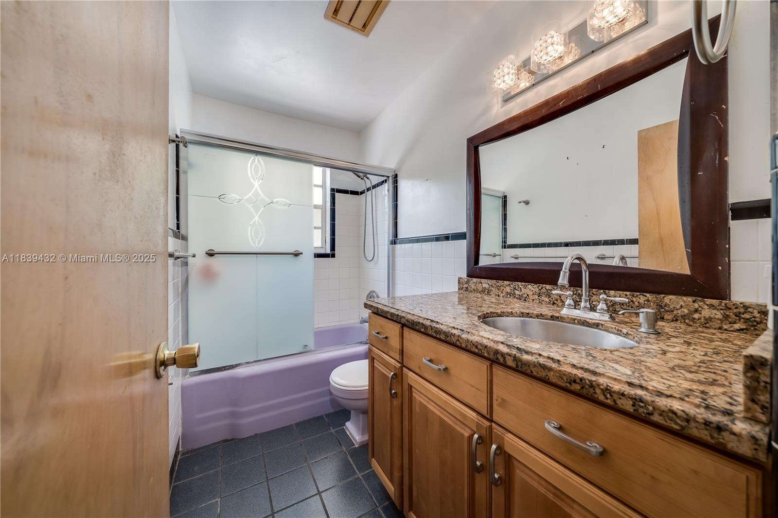 Hollywood, Florida, 33024, United States, 3 Bedrooms Bedrooms, ,2 BathroomsBathrooms,Residential,For Sale,1892932