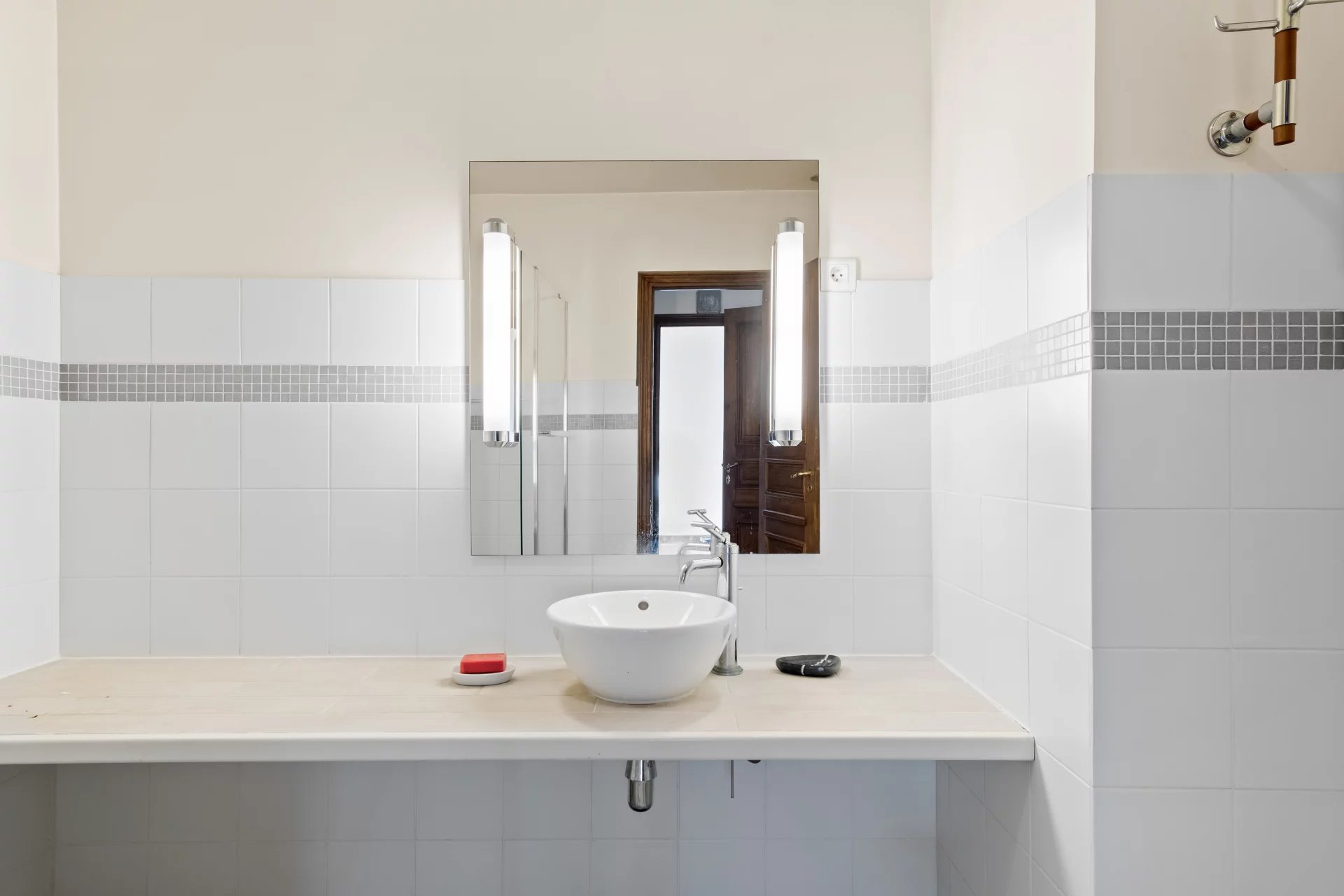 Le Vésinet, Île-de-France, 78110, FR, 9 Bedrooms Bedrooms, ,6 BathroomsBathrooms,Residential,For Sale,1994556