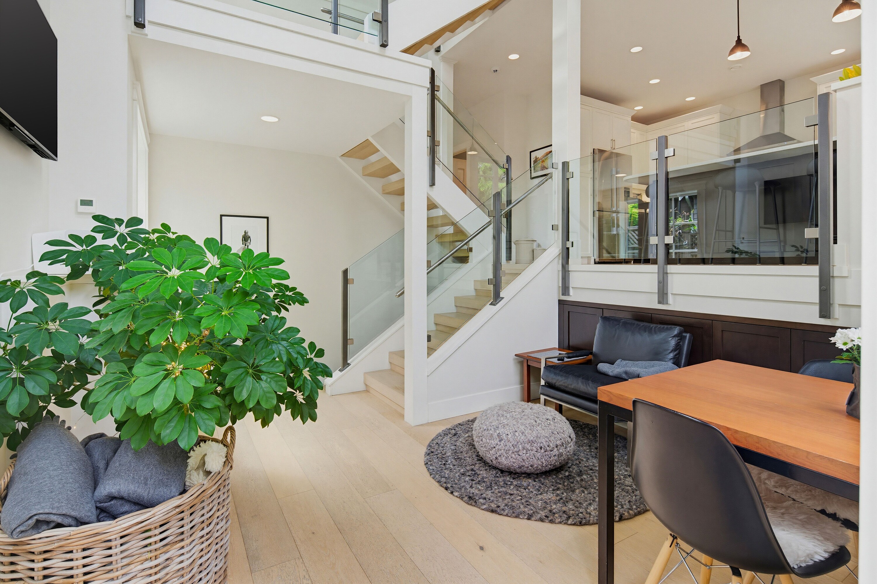  Beautifully Crafted Home - 物件實景