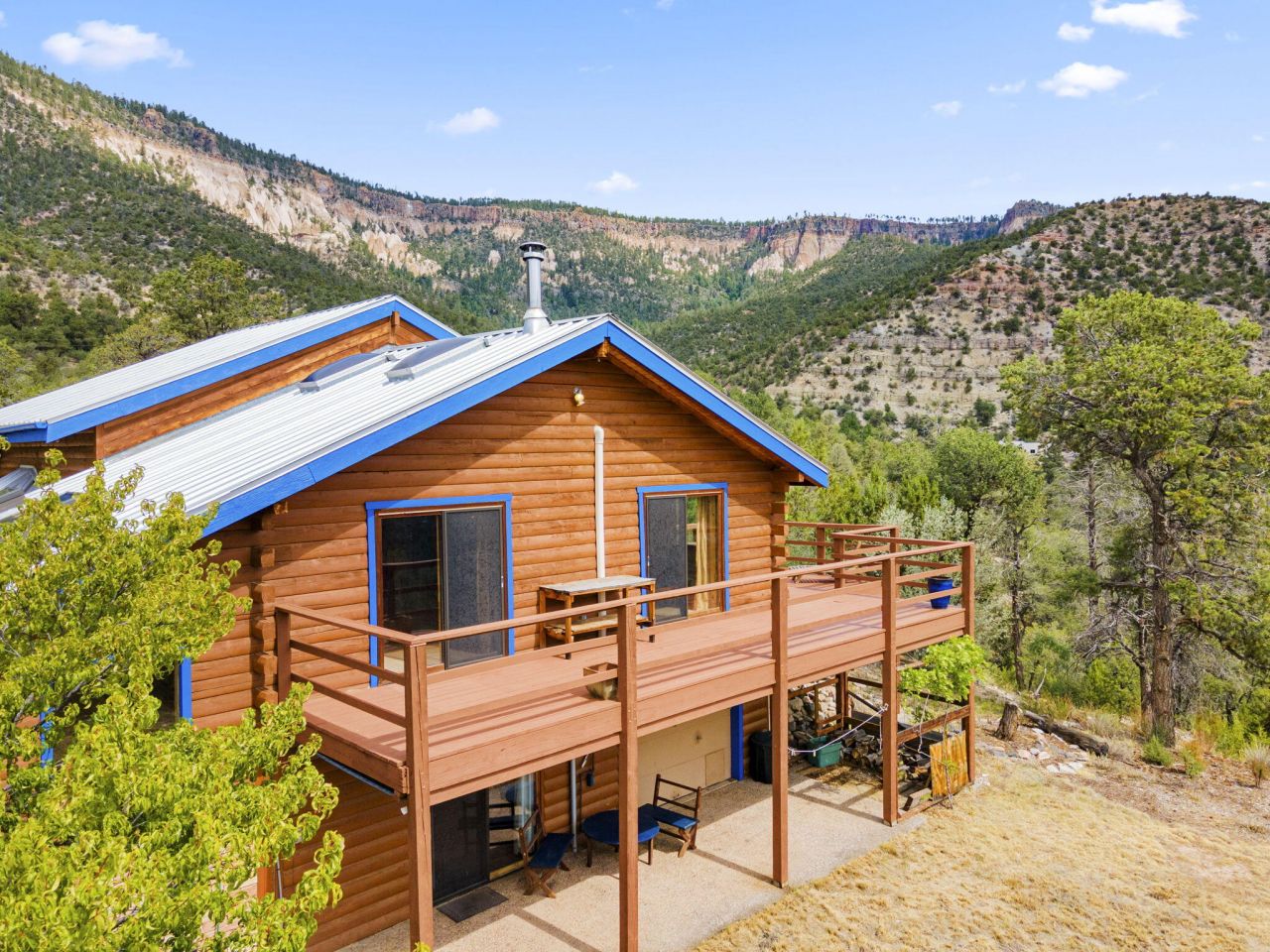 Jemez Springs, New Mexico, 87025, United States, 3 Bedrooms Bedrooms, ,2 BathroomsBathrooms,Residential,For Sale,1903499