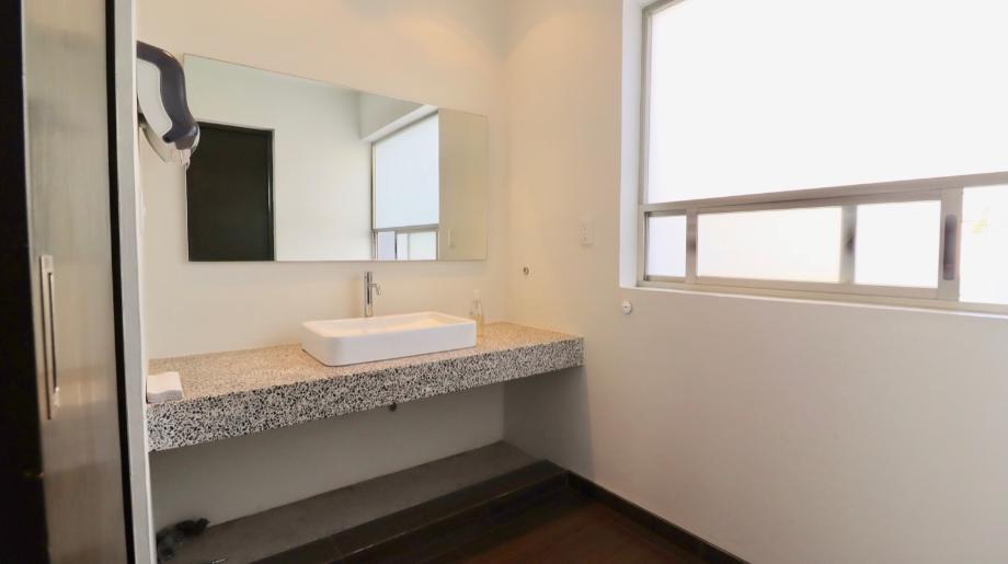 Gral Manuel de la Pe?a y Pe?a, Morelia, Michoacán de Ocampo, 58260, Mexico, 3 Bedrooms Bedrooms, ,3 BathroomsBathrooms,Residential,For Sale,Gral Manuel de la Pe?a y Pe?a,1548777