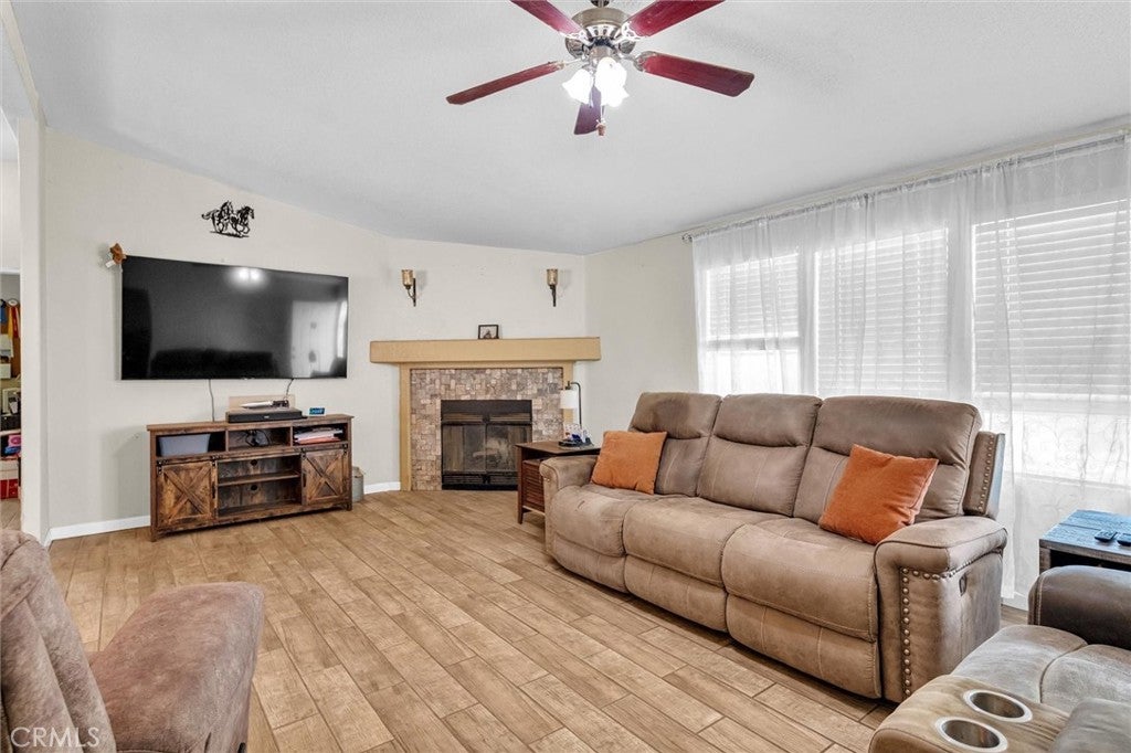 Menifee, California, 92585, United States, 3 Bedrooms Bedrooms, ,2 BathroomsBathrooms,Residential,For Sale,1936960