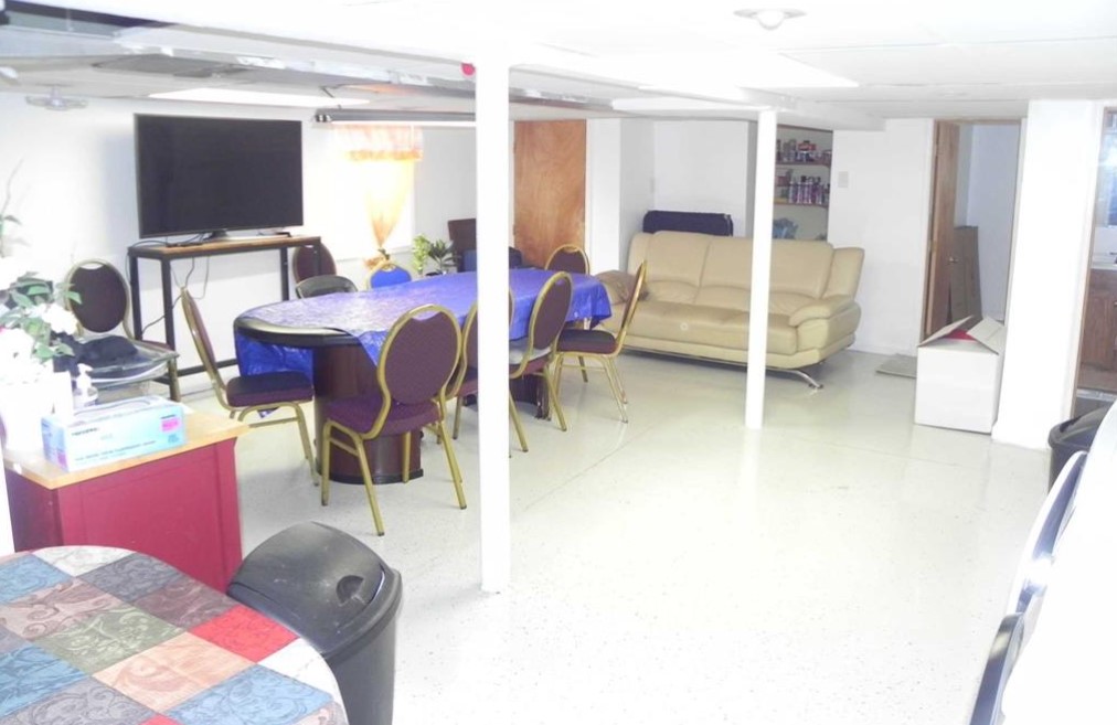 Maywood, New Jersey, 07607, United States, 4 Bedrooms Bedrooms, ,2 BathroomsBathrooms,Residential,For Sale,1872132