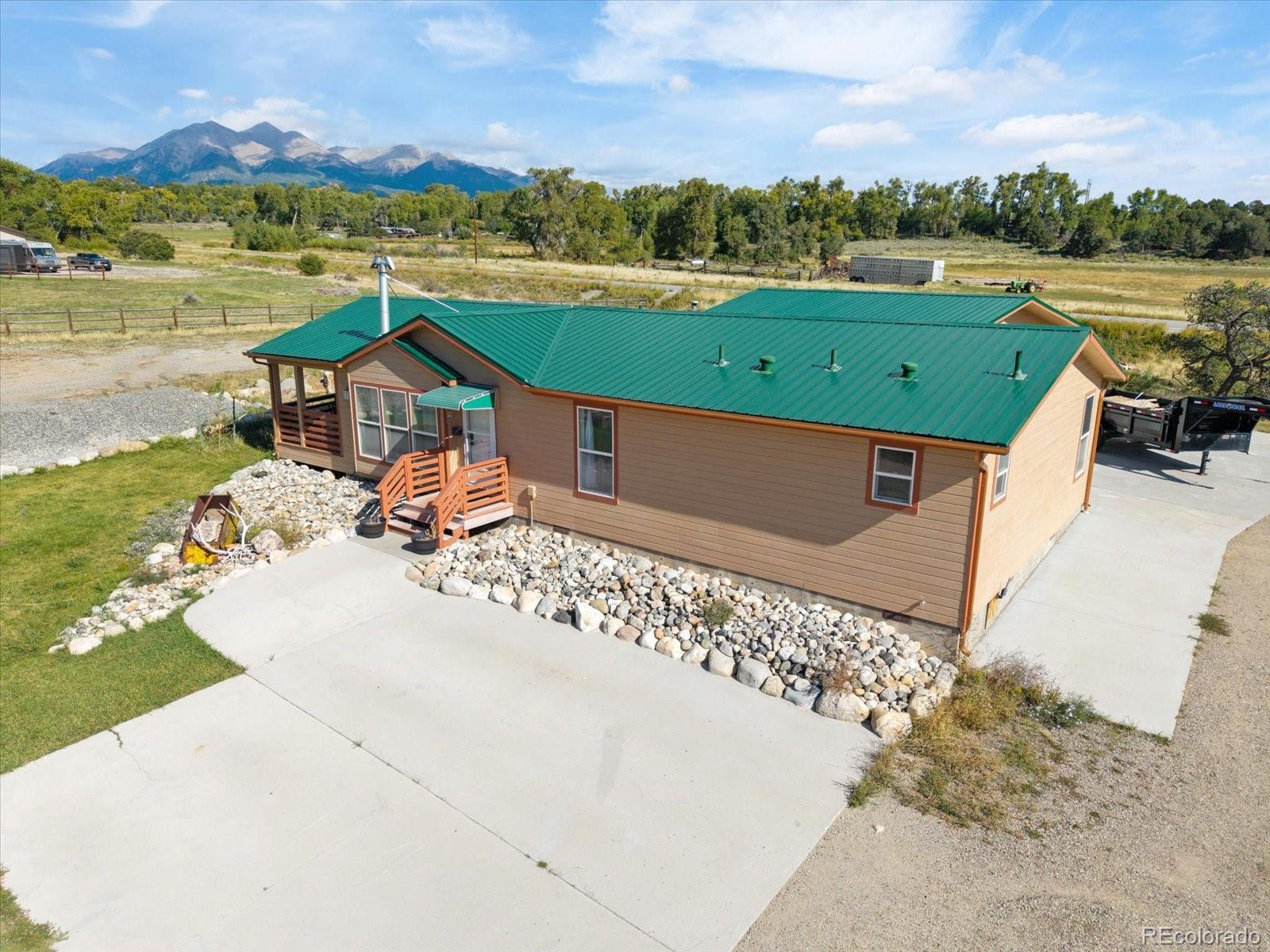 Salida, Colorado, 81201, United States, 3 Bedrooms Bedrooms, ,2 BathroomsBathrooms,Residential,For Sale,1982419