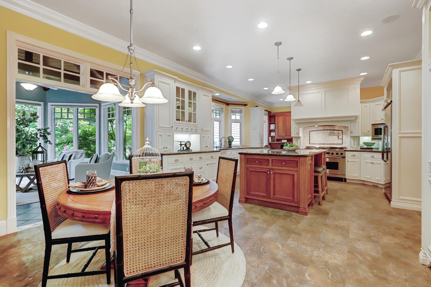 Nevada City, California, 95959, United States, 4 Bedrooms Bedrooms, ,6 BathroomsBathrooms,Residential,For Sale,2009242