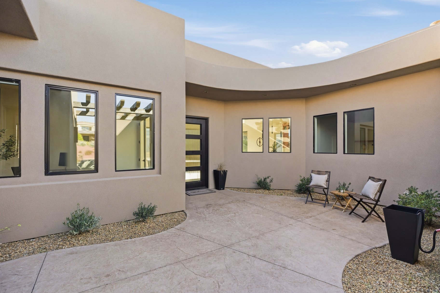  Modern home In The Heart Of The Gated Side Of The Ledges Golf Course - 物件實景