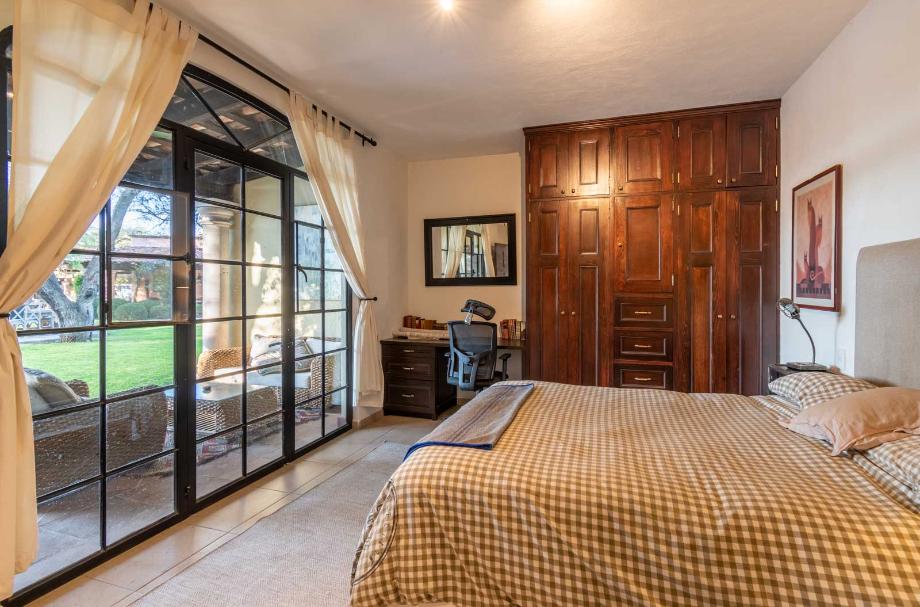San Miguel de Allende, Guanajuato, 37893, Mexico, 5 Bedrooms Bedrooms, ,5 BathroomsBathrooms,Residential,For Sale,1991635