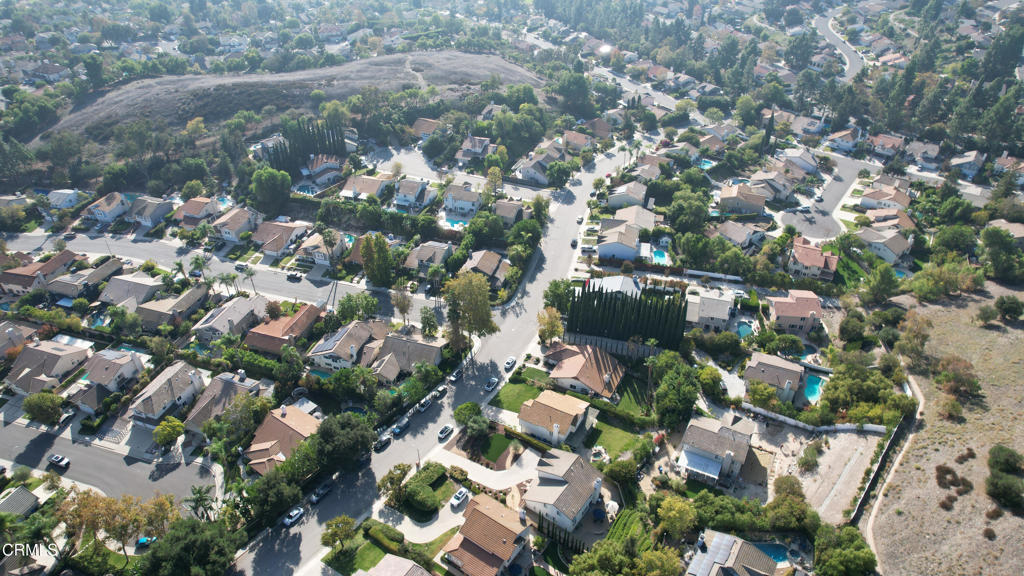 Thousand Oaks, California, 91362, United States, 4 Bedrooms Bedrooms, ,2 BathroomsBathrooms,Residential,For Sale,1988089