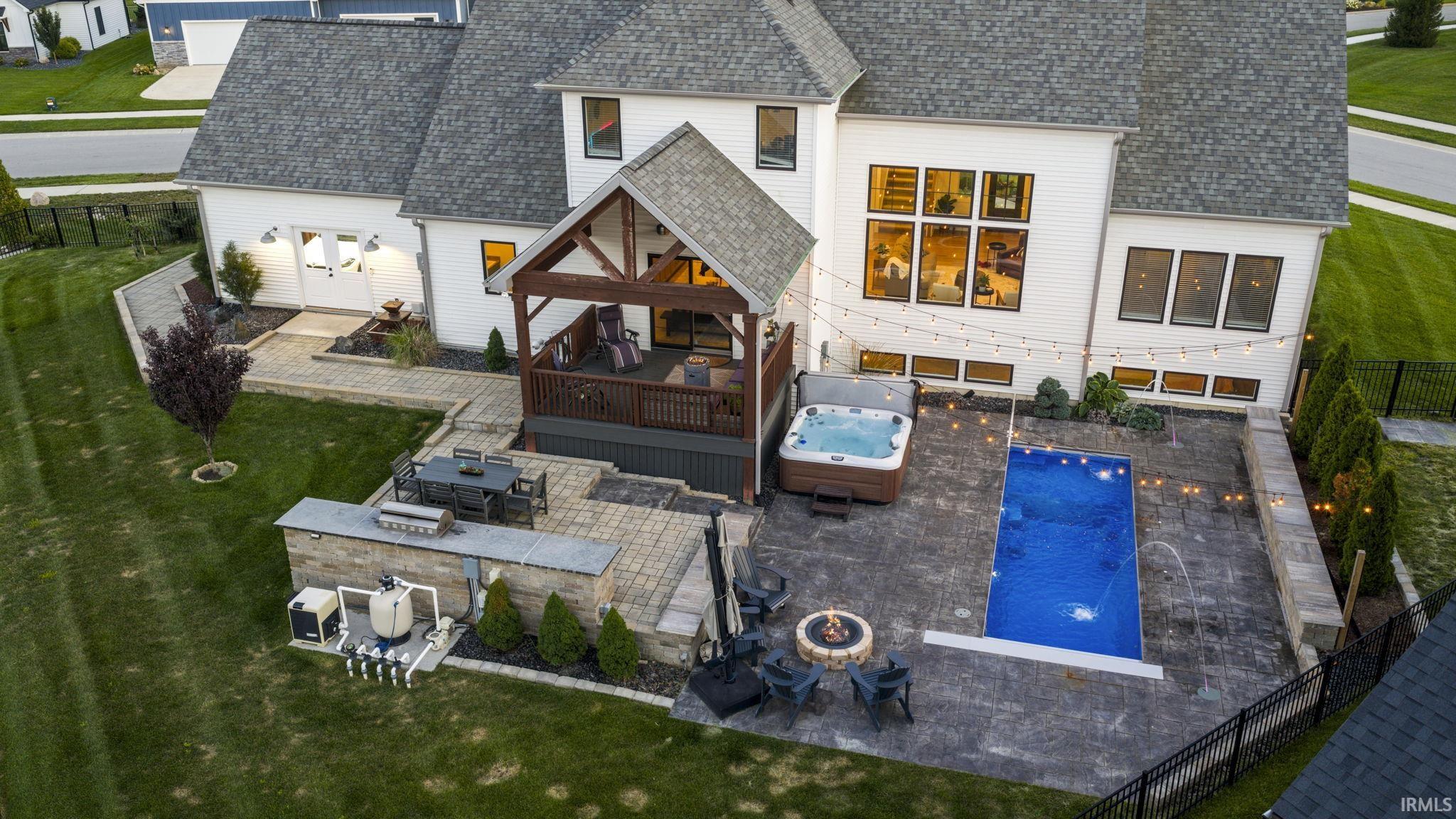 Fort Wayne, Indiana, 46814, United States, 5 Bedrooms Bedrooms, ,5 BathroomsBathrooms,Residential,For Sale,1988625