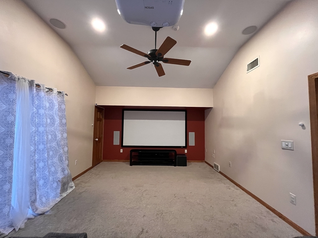 Fitchburg, Massachusetts, 01420, United States, 3 Bedrooms Bedrooms, ,3 BathroomsBathrooms,Residential,For Sale,2005114