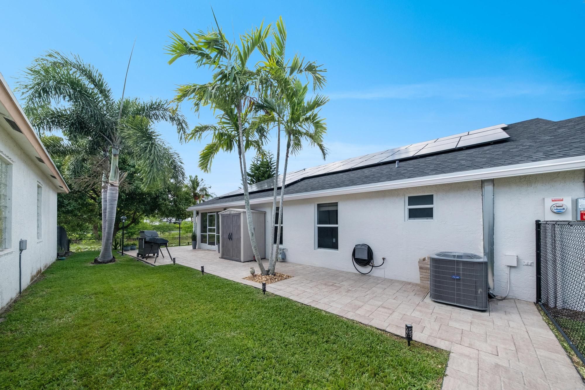  1128 Hatteras Circle, Greenacres, FL, 33413 - 物件實景