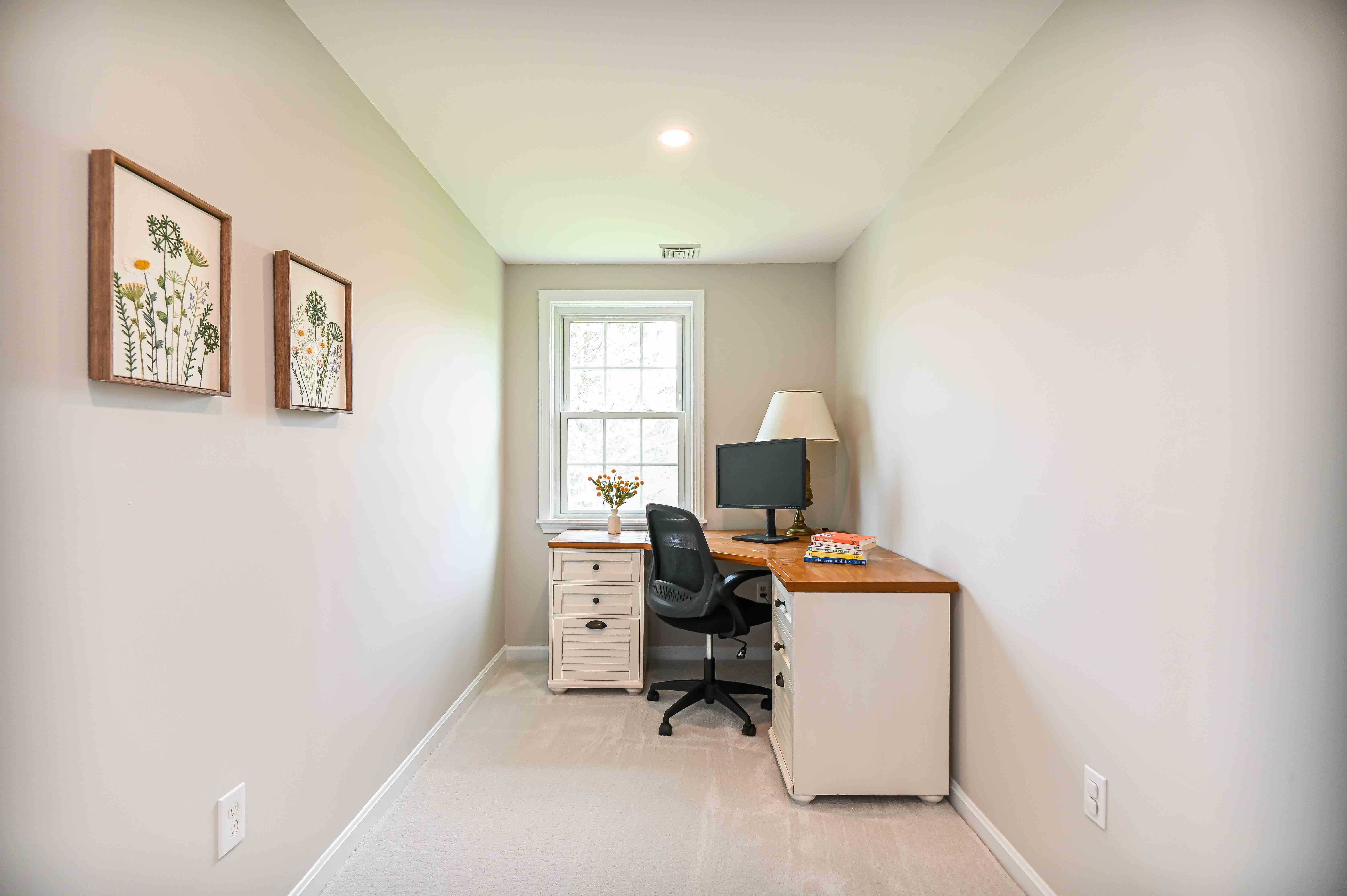 York, Maine, 03909, United States, 3 Bedrooms Bedrooms, ,3 BathroomsBathrooms,Residential,For Sale,1856750