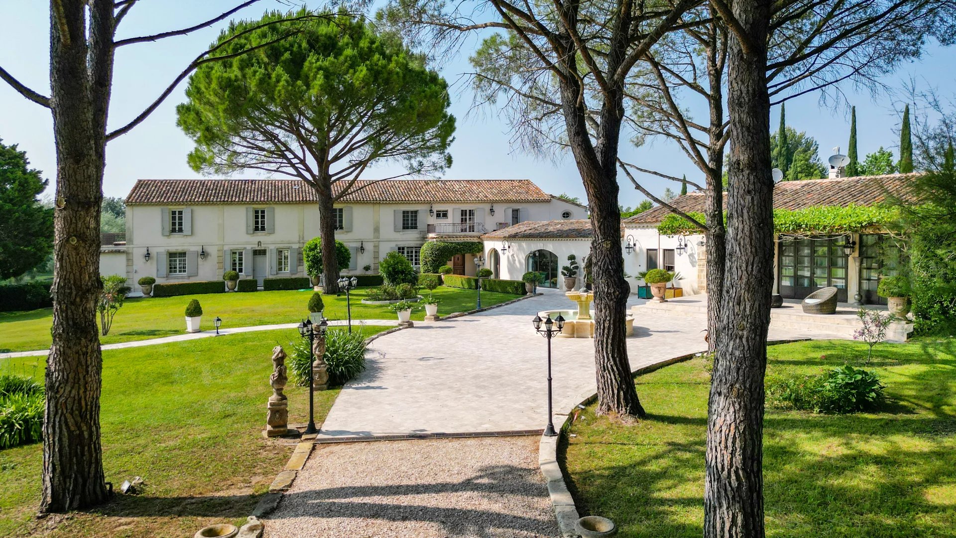 Arles, Provence-Alpes-Côte d’Azur, 13200, FR, ,Residential,For Sale,1987892