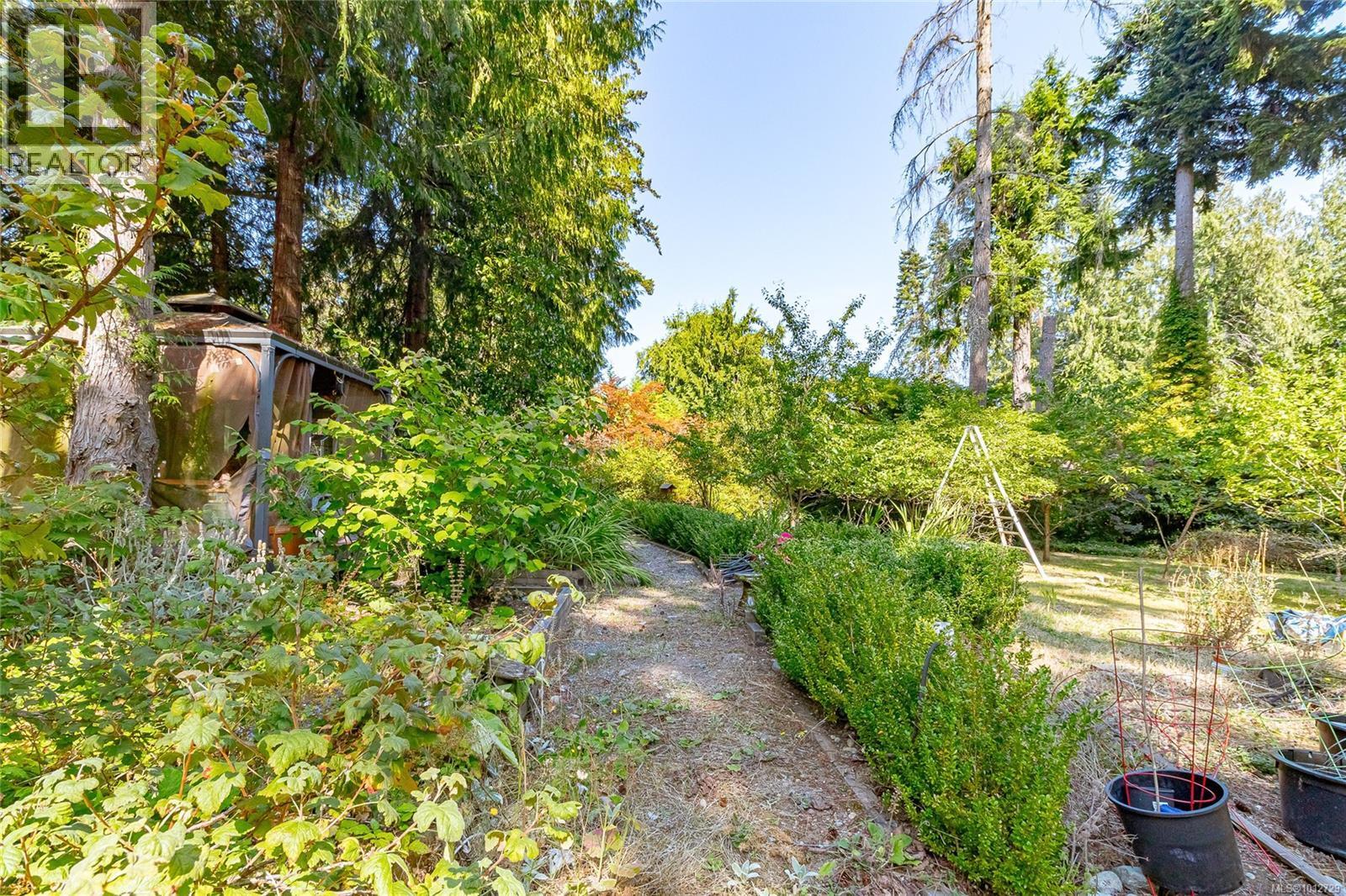 COBBLE HILL, British Columbia, V8H 0H2, CA, 3 Bedrooms Bedrooms, ,2 BathroomsBathrooms,Residential,For Sale,1951762