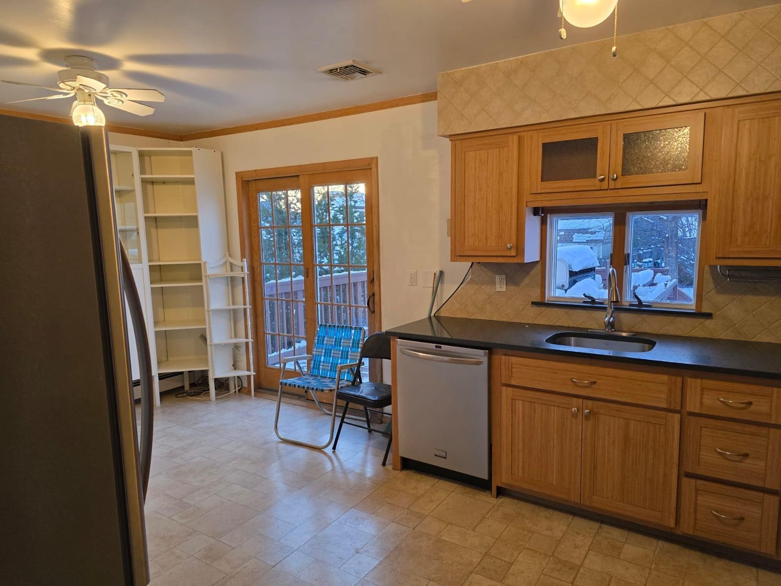 Little Ferry, New Jersey, 07643, United States, 7 Bedrooms Bedrooms, ,2 BathroomsBathrooms,Residential,For Sale,2006023