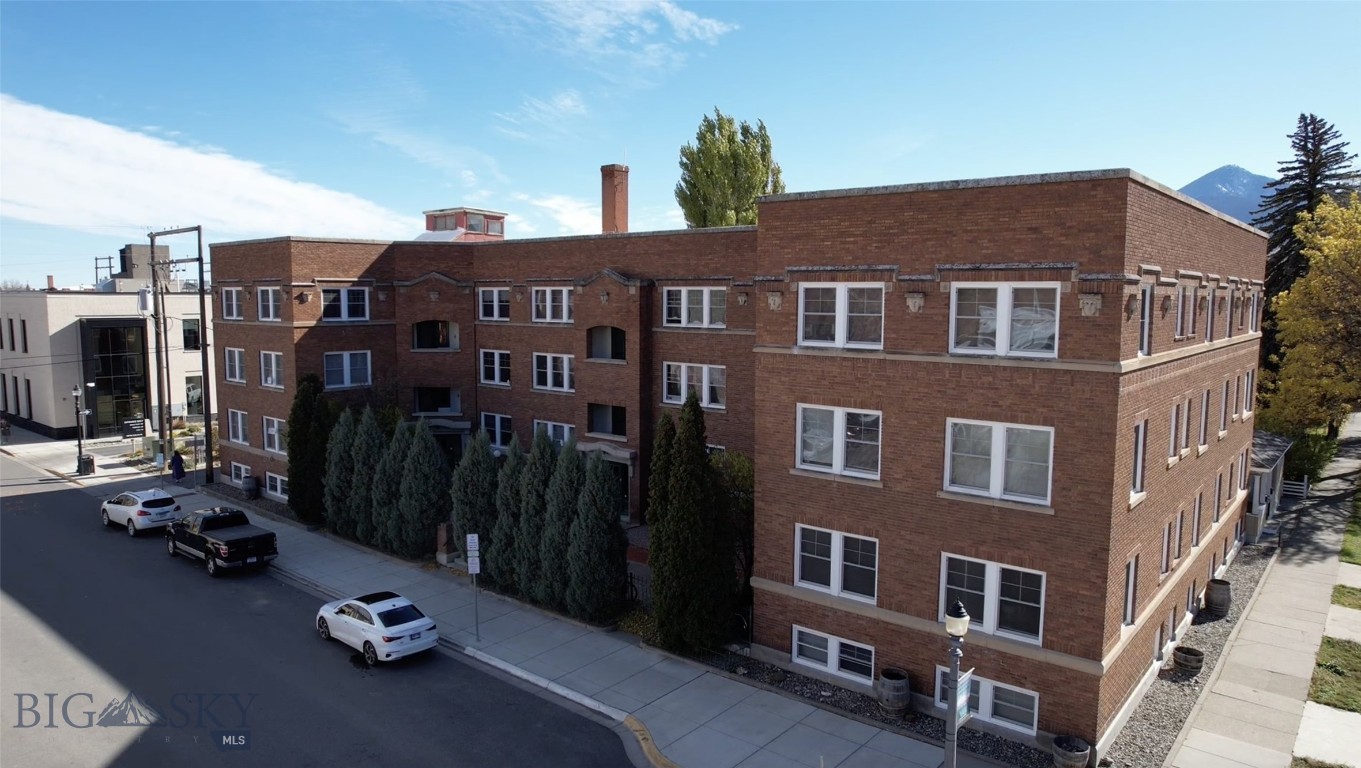 Livingston, Montana, 59047, United States, ,Residential,For Sale,1989118