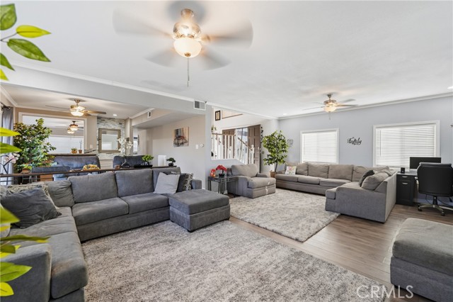 La Mirada, California, 90638, United States, 5 Bedrooms Bedrooms, ,4 BathroomsBathrooms,Residential,For Sale,2008567