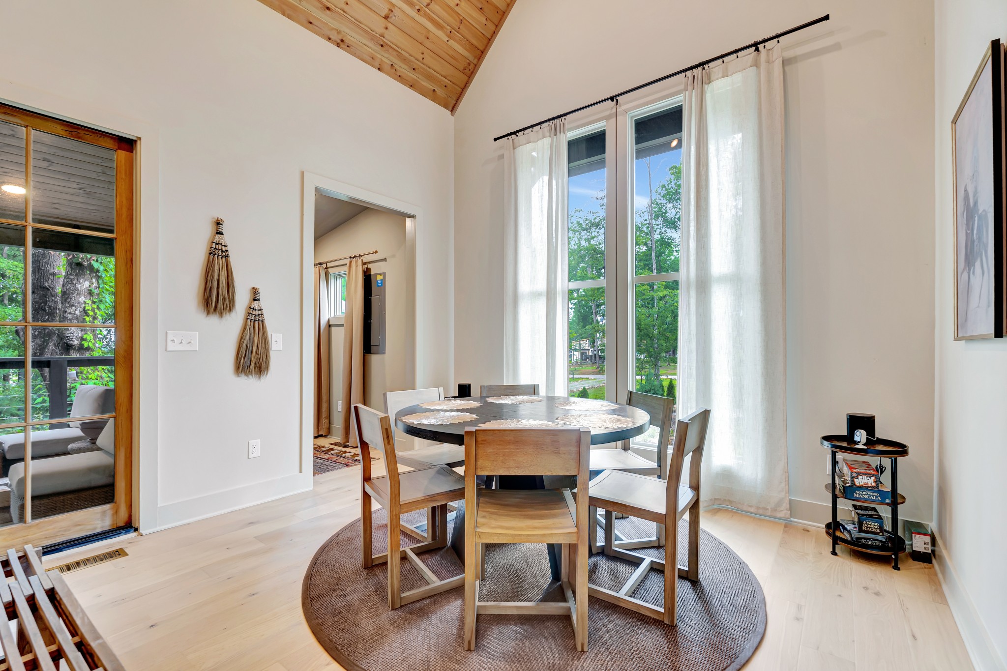 Tracy City, Tennessee, 37387, United States, 2 Bedrooms Bedrooms, ,1 BathroomBathrooms,Residential,For Sale,1975698