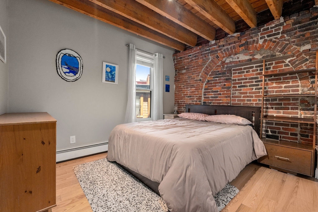 Boston, Massachusetts, 02109, United States, 1 Bedroom Bedrooms, ,1 BathroomBathrooms,Residential,For Sale,1874880