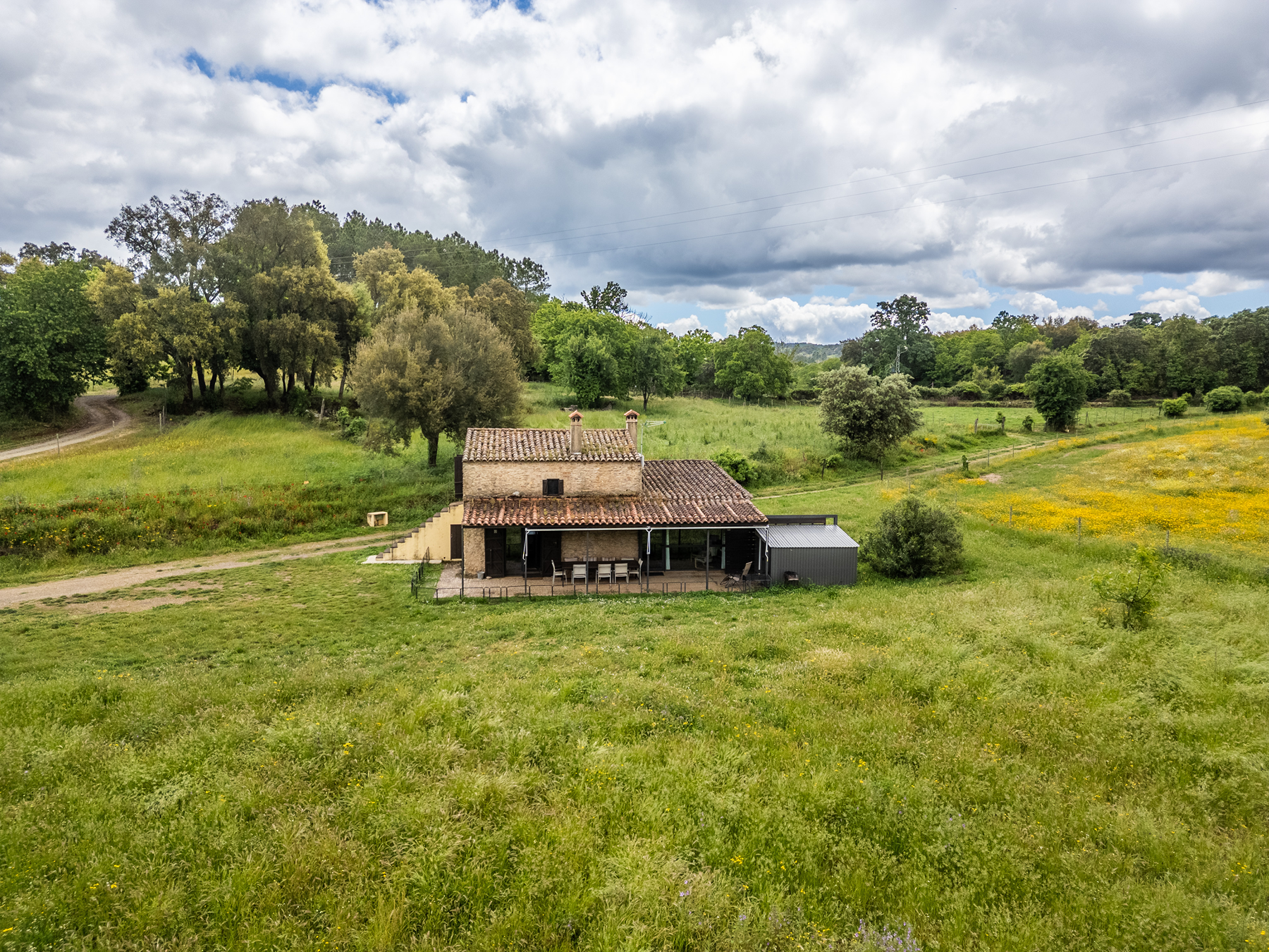  Cattle, equestrian, agricultural, and ecological farm in Aracena