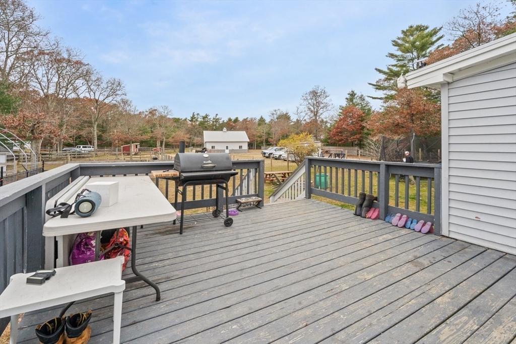 Sandwich, Massachusetts, 02563, United States, 2 Bedrooms Bedrooms, ,1 BathroomBathrooms,Residential,For Sale,1794763