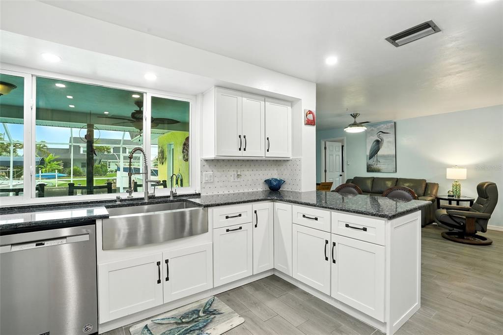 North Fort Myers, Florida, 33903, United States, 3 Bedrooms Bedrooms, ,2 BathroomsBathrooms,Residential,For Sale,1998346