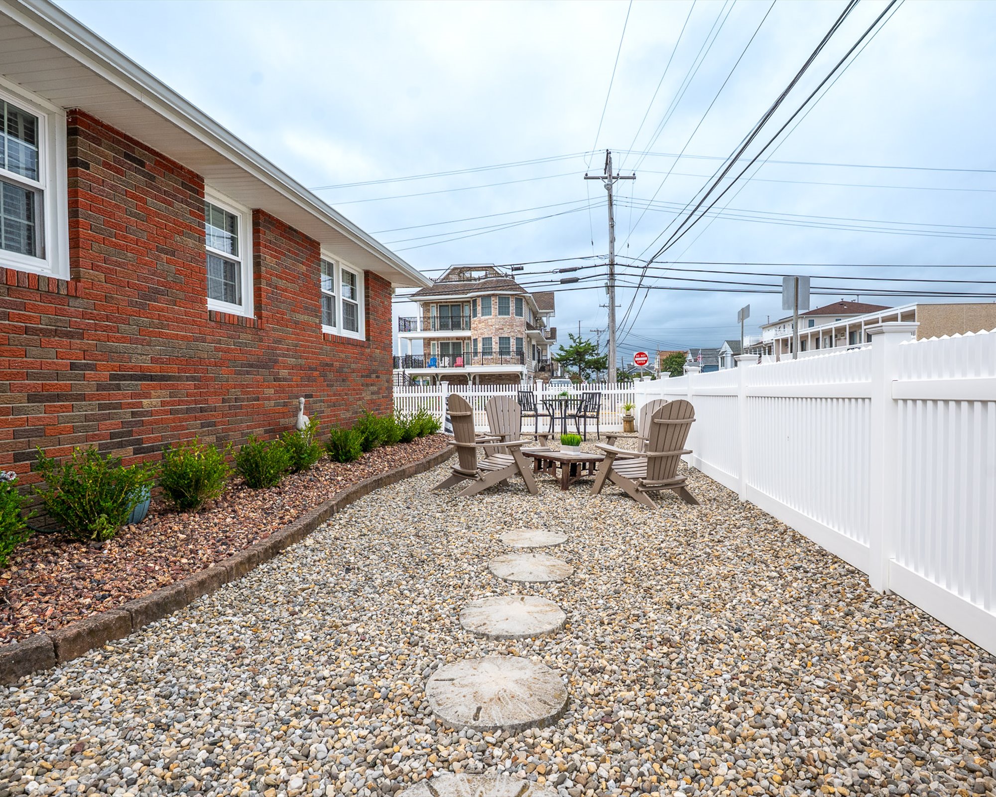  Ocean Block Renovated Ranch - 物件實景