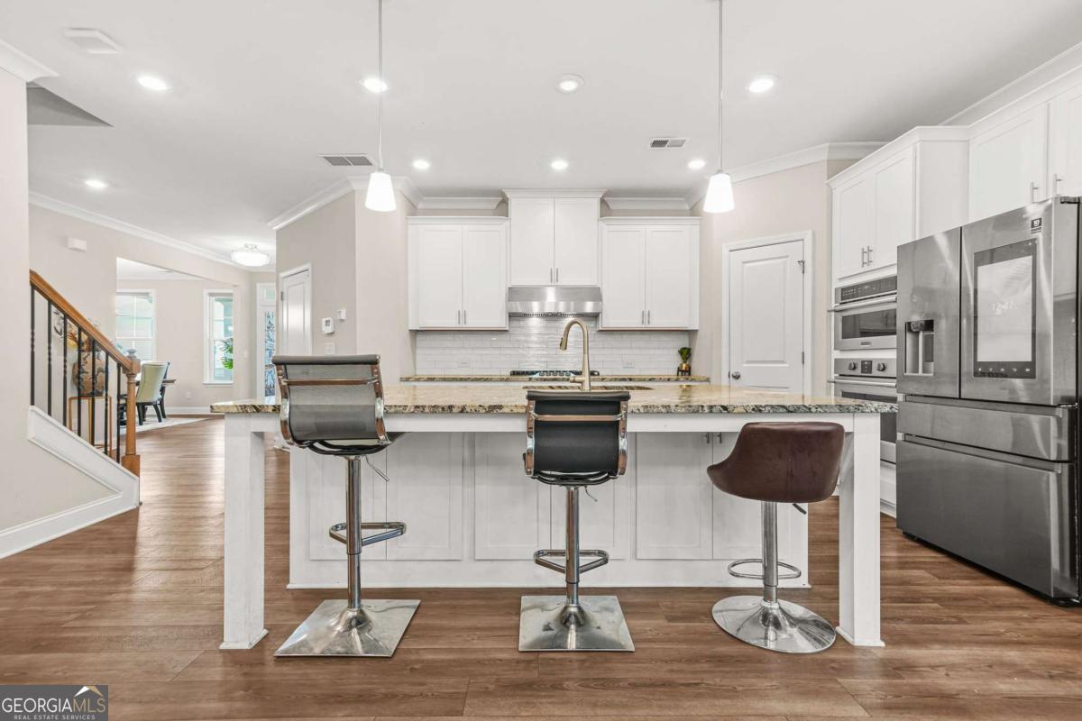 Cumming, Georgia, 30041, United States, 5 Bedrooms Bedrooms, ,4 BathroomsBathrooms,Residential,For Sale,1868153