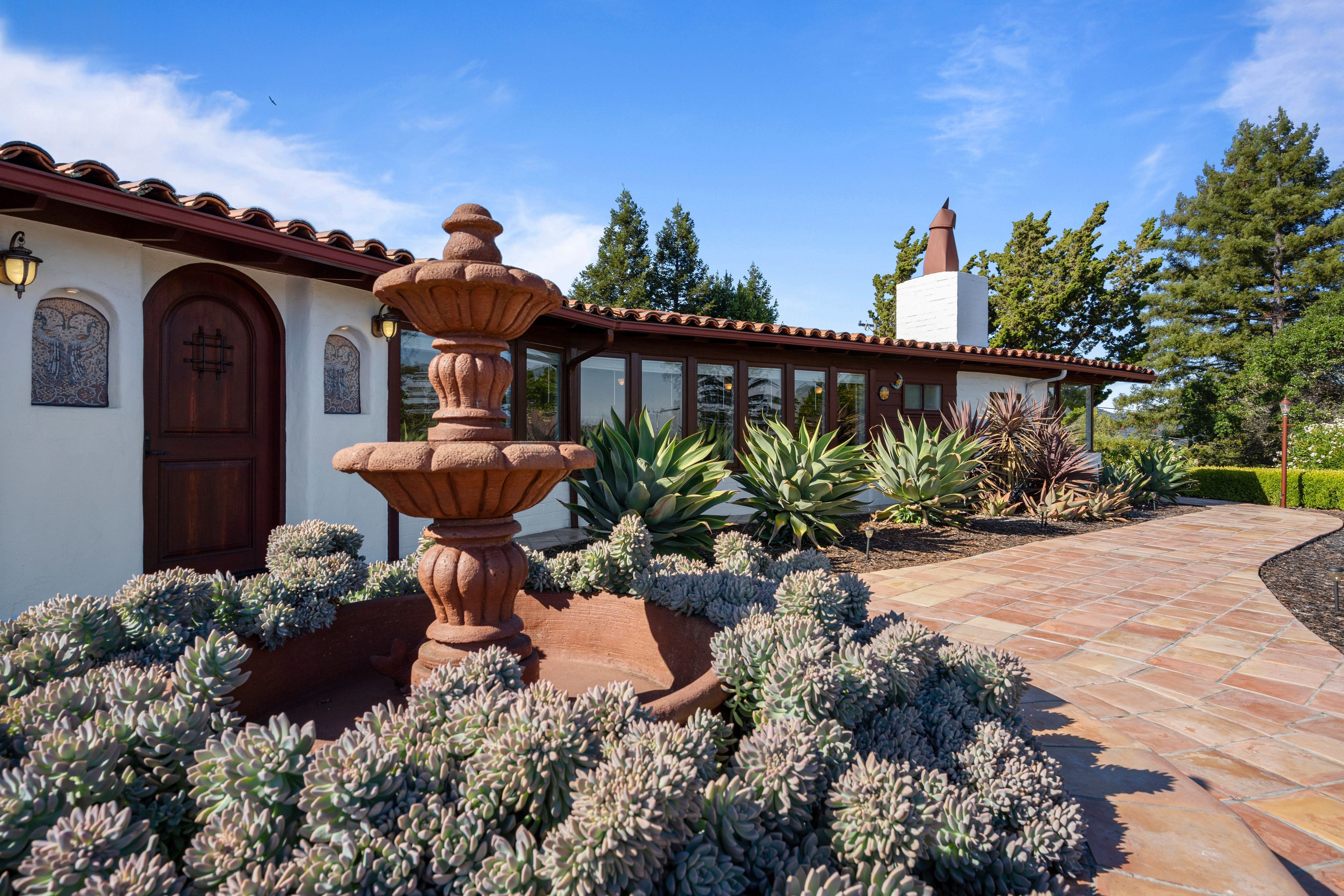  Artisan Hacienda-Style Home with Sweeping Bay to Tam Views - 物件實景