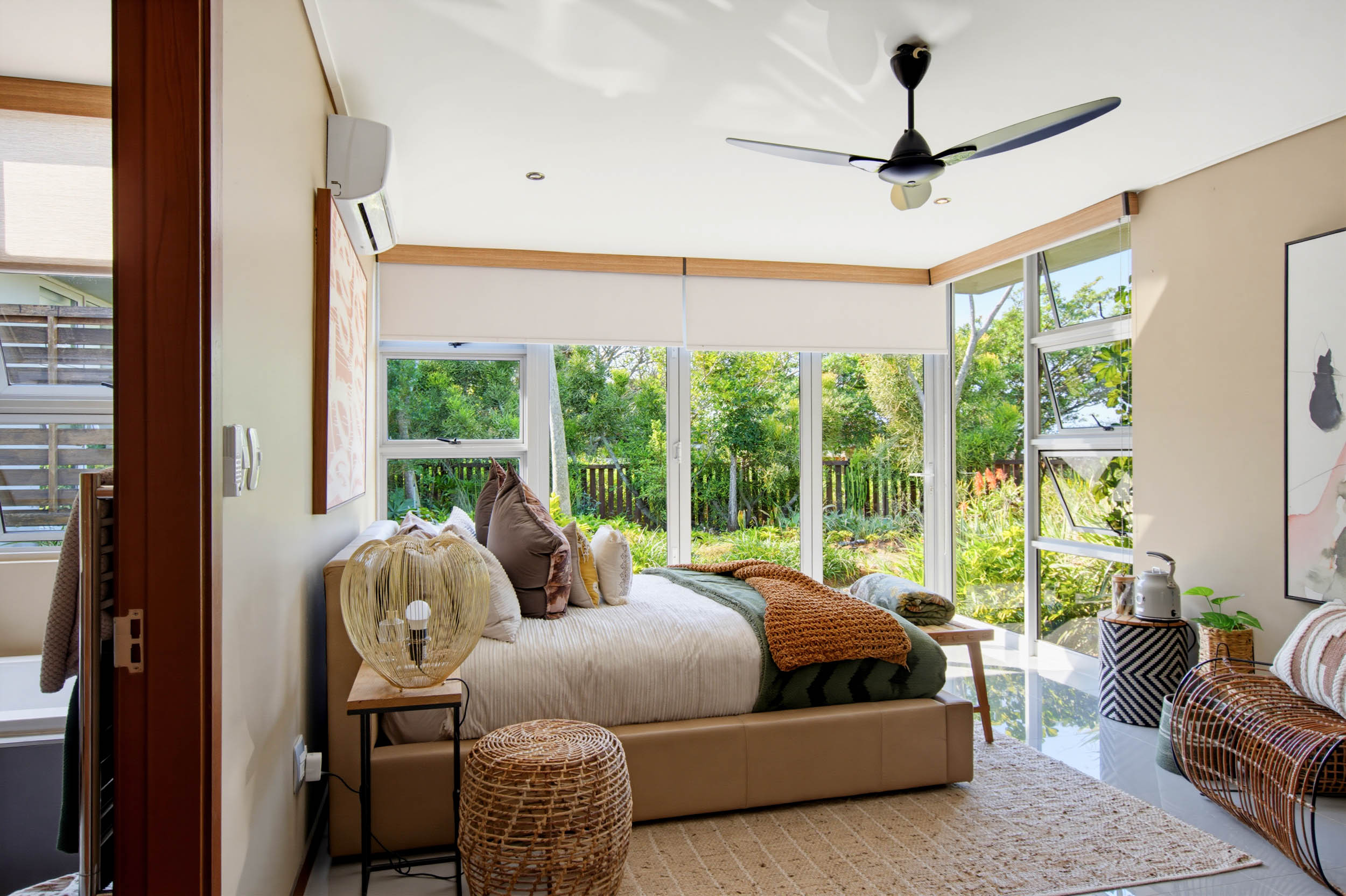 Contemporary Coastal Luxury with Panoramic Ocean Views in Brettenwood Estate - 物件實景