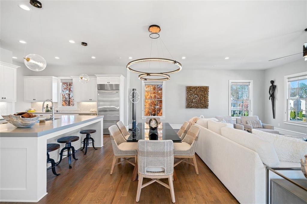 152 Grand Crescent, Alpharetta, Georgia, 30009, United States, 4 Bedrooms Bedrooms, ,4 BathroomsBathrooms,Residential,For Sale,152 Grand Crescent,1669050