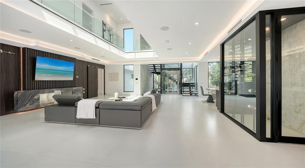 Sarasota, Florida, 34239, United States, 5 Bedrooms Bedrooms, ,8 BathroomsBathrooms,Residential,For Sale,1991570