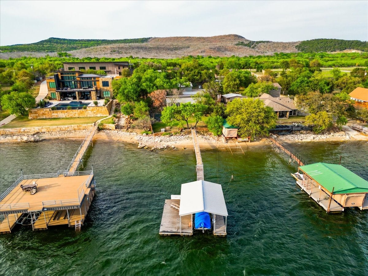 Possum Kingdom Lake, Texas, 76450, United States, 4 Bedrooms Bedrooms, ,3 BathroomsBathrooms,Residential,For Sale,2033538