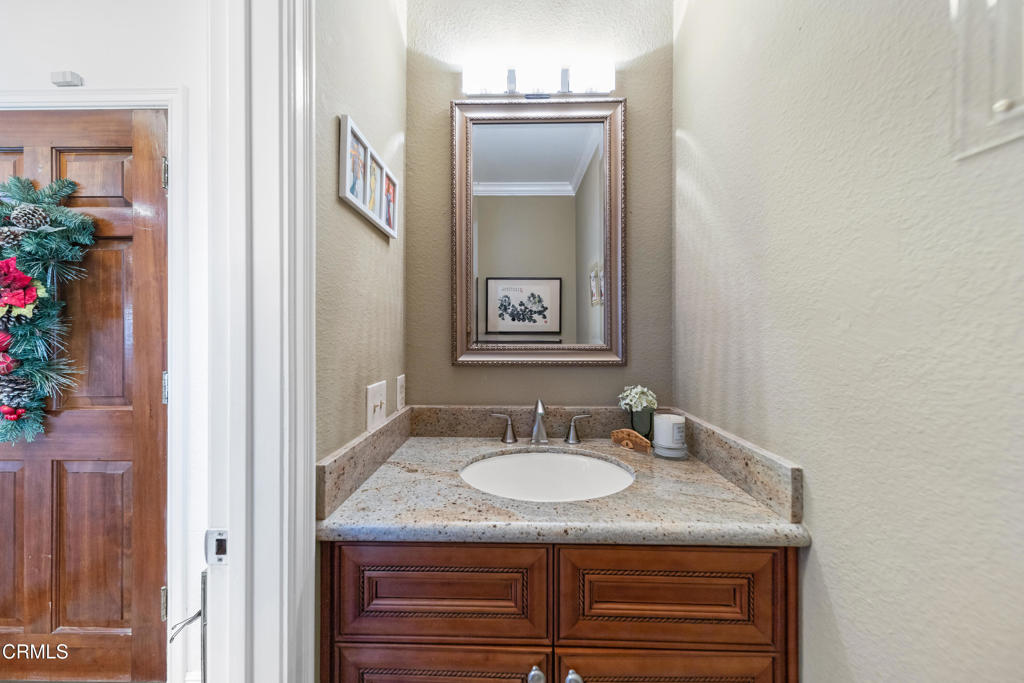 Pasadena, California, 91106, United States, 2 Bedrooms Bedrooms, ,3 BathroomsBathrooms,Residential,For Sale,1913443