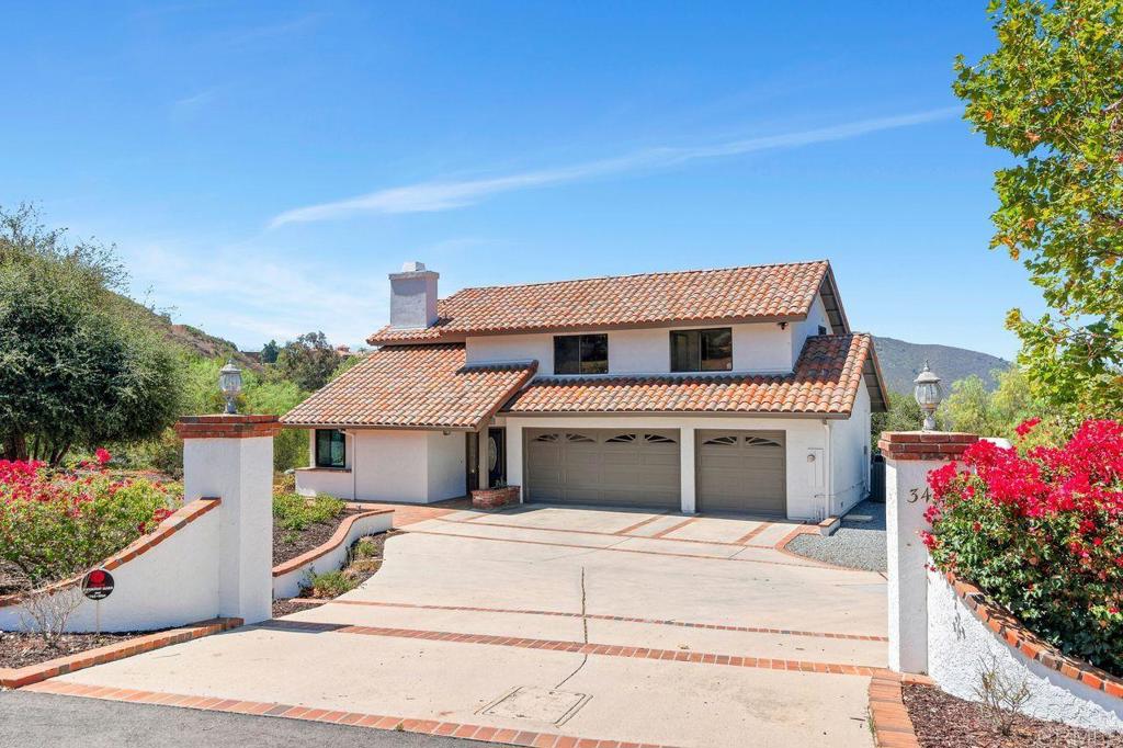 Escondido, California, 92029, United States, 3 Bedrooms Bedrooms, ,3 BathroomsBathrooms,Residential,For Sale,1905867