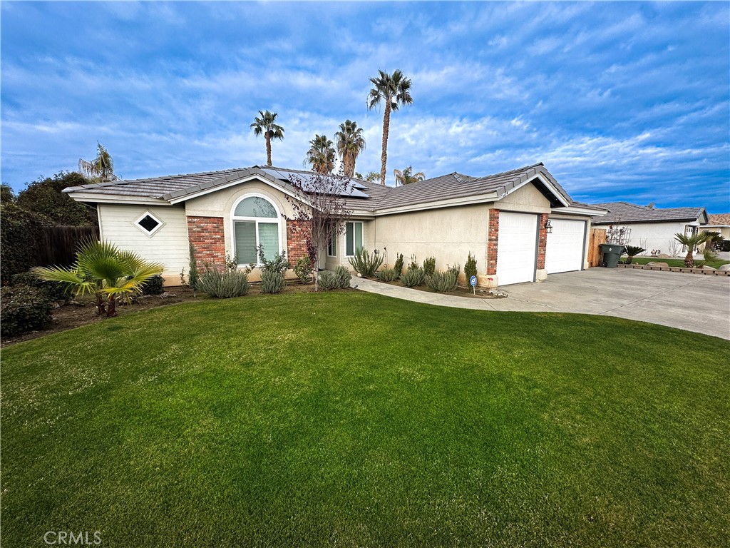 Bakersfield, California, 93312, United States, 3 Bedrooms Bedrooms, ,2 BathroomsBathrooms,Residential,For Sale,1915632