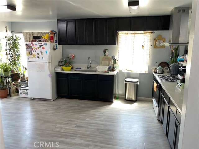 Riverside, California, 92503, United States, 4 Bedrooms Bedrooms, ,2 BathroomsBathrooms,Residential,For Sale,1928709