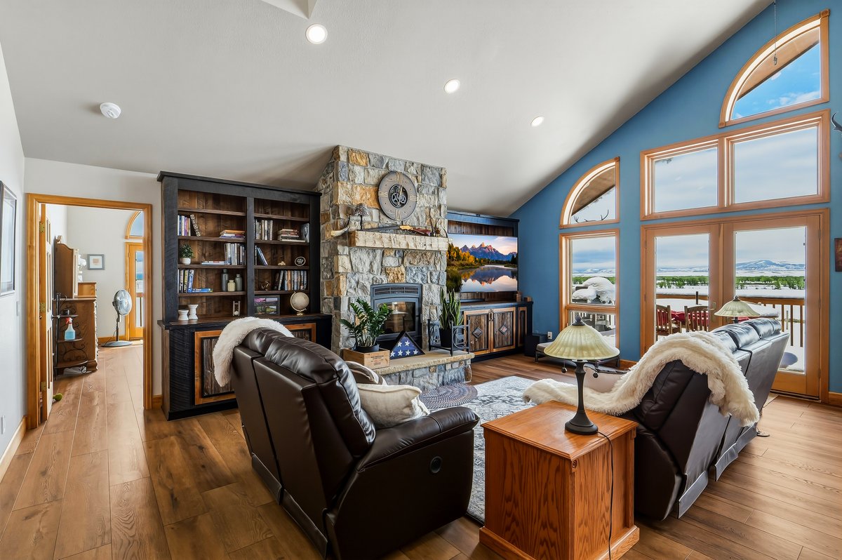 Laramie, Wyoming, 82070, United States, 4 Bedrooms Bedrooms, ,3 BathroomsBathrooms,Residential,For Sale,2048494