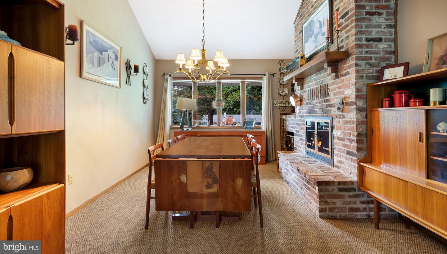 Media, Pennsylvania, 19063, United States, 4 Bedrooms Bedrooms, ,2 BathroomsBathrooms,Residential,For Sale,1906049
